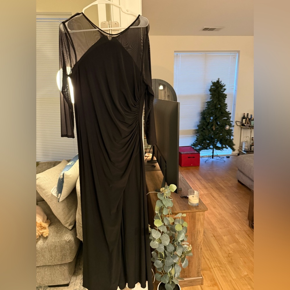 Adrianna Papell Black Long Sleeve Dress